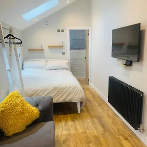Swallows Nest Apartment
