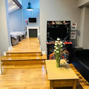 Castle View, 96 Friar Lane Apartment
